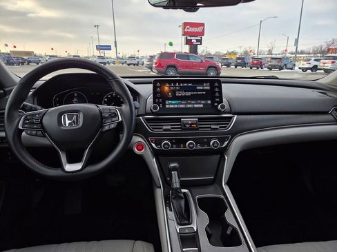 Used 2019 Honda Accord EX-L image 17