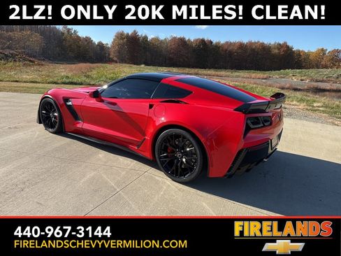 Used 2015 Chevrolet Corvette Z06 w/ 2LZ Preferred Equipment Group image 5