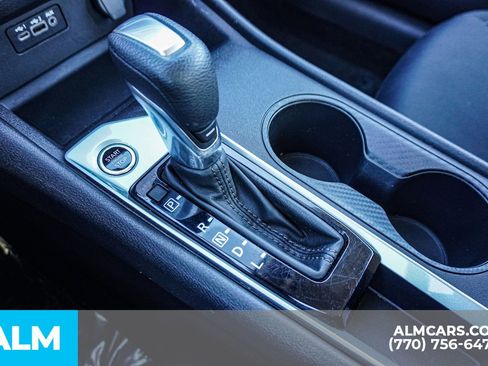 Used 2025 Nissan Altima 2.5 SV image 42