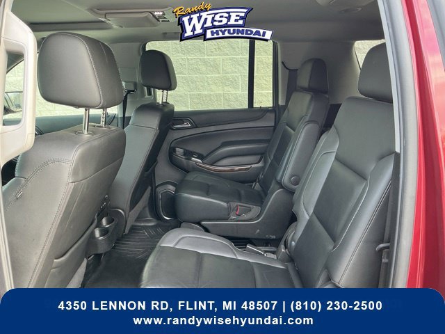 Used 2020 Chevrolet Suburban LT AWD/4WD image 31