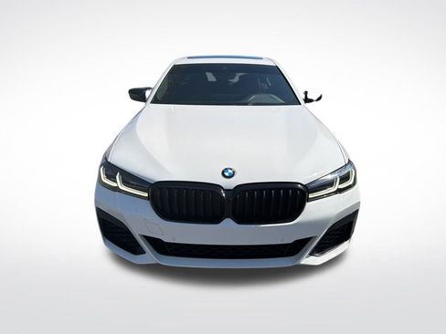 Used 2023 BMW 540i w/ M Sport Package image 3