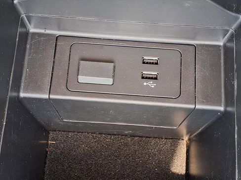 Used 2022 MAZDA CX-9 Touring image 25