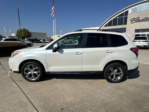 Used 2015 Subaru Forester 2.5i Touring w/ Eyesight & Navigation System image 7