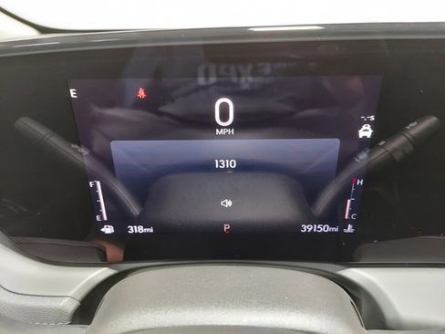 Certified 2024 Buick Encore GX Sport Touring image 22