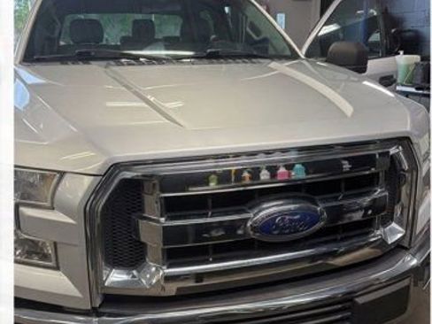 Used 2017 Ford F150 XLT image 13