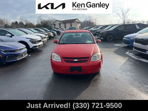 Used 2009 Chevrolet Cobalt LT w/ My Link Package image 2