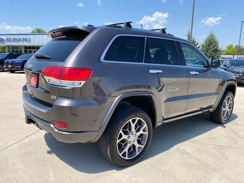 Used 2020 Jeep Grand Cherokee Overland w/ Interior Metal Package AWD/4WD image 5