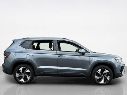 Used 2025 Volkswagen Taos SE