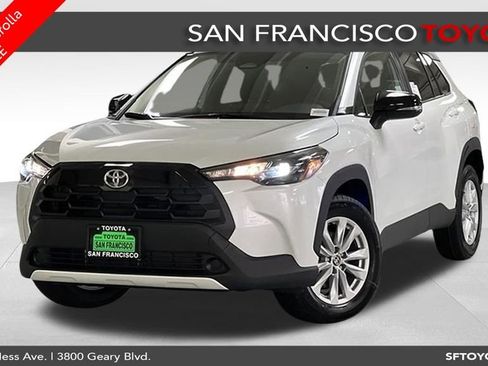 New 2026 Toyota Corolla Cross LE FWD image 1