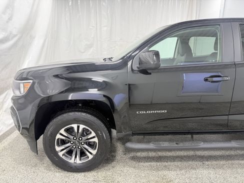 Used 2022 Chevrolet Colorado Z71 w/ Safety Package image 4