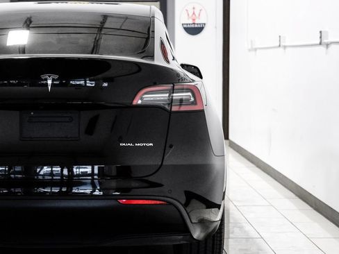 Used 2021 Tesla Model Y AWD image 49