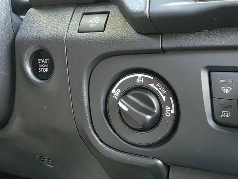 New 2026 Nissan Frontier SV w/ SV Convenience Package image 27