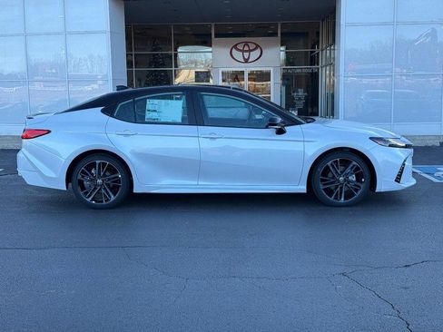 New 2026 Toyota Camry XSE AWD (Natl) image 2