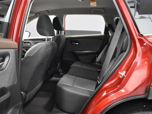 Certified 2023 Nissan Rogue SV AWD/4WD image 30