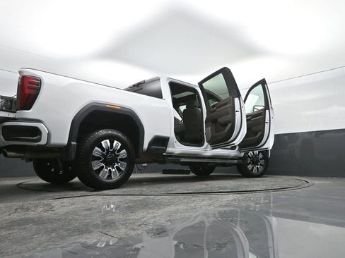 Used 2024 GMC Sierra 2500 Denali w/ Denali Reserve Package image 54