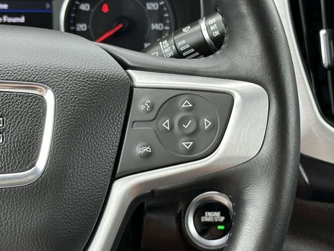 Used 2022 GMC Terrain SLT w/ Tech Package AWD/4WD image 22