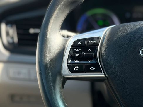 Used 2019 Hyundai Sonata SE FWD image 32