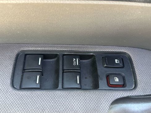 Used 2009 Honda CR-V LX image 14