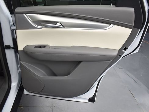 New 2026 Cadillac XT5 Premium Luxury w/ Driver Assist Package AWD/4WD image 29