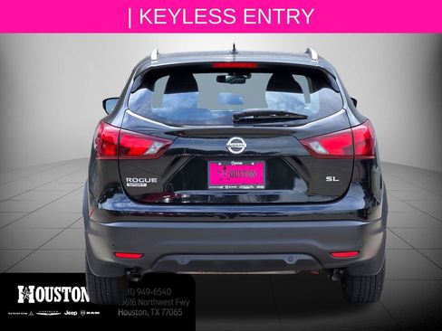 Used 2019 Nissan Rogue Sport SL FWD image 5