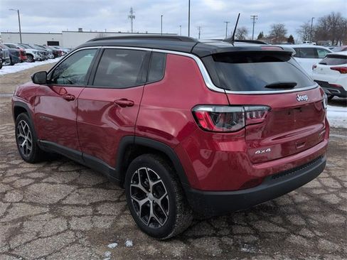 Certified 2024 Jeep Compass Limited image 6