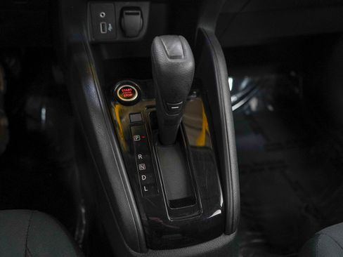 Used 2021 Nissan Versa S FWD image 21