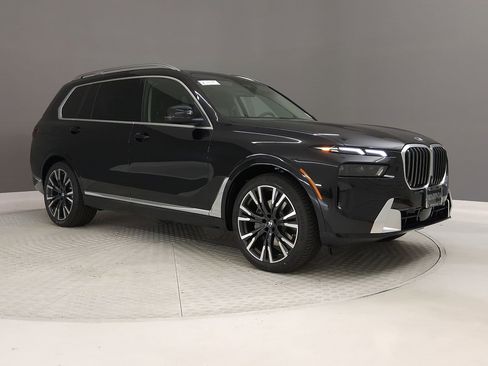 New 2026 BMW X7 xDrive40i image 5