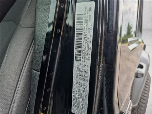 Used 2020 Jeep Gladiator Sport w/ Quick Order Package 23S AWD/4WD image 23