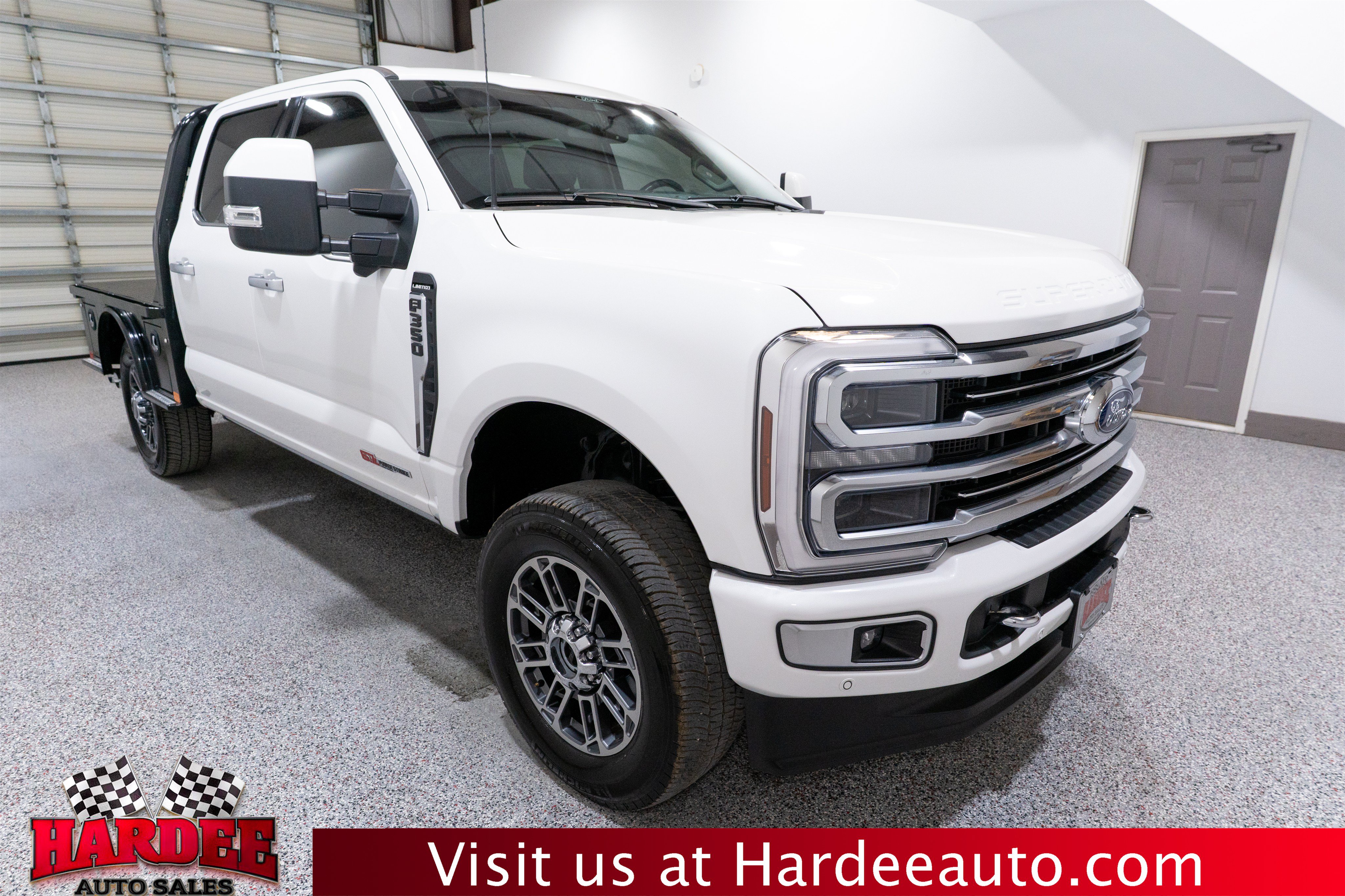Used 2024 Ford F350 Limited w/ FX4 Off-Road Package AWD/4WD image 6