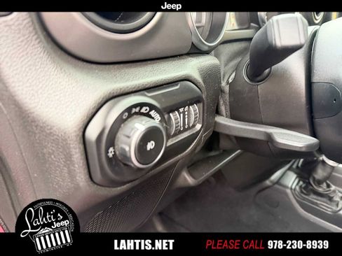 Certified 2021 Jeep Wrangler Unlimited Sport S image 31