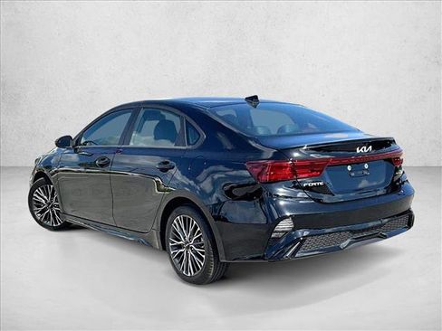 Used 2024 Kia Forte GT-Line w/ GT-Line Premium Package image 13