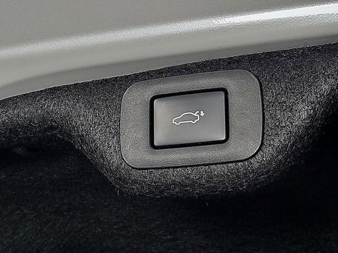 Certified 2025 Lexus ES 350 w/ Premium Package image 34