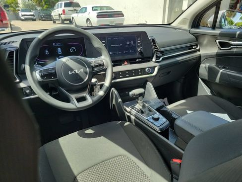 Certified 2024 Kia Sportage LX FWD image 13