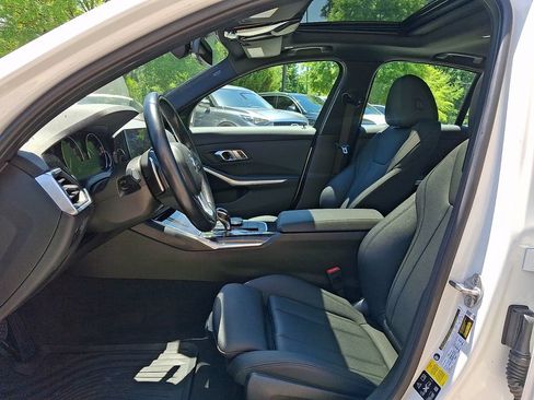 Used 2020 BMW 330i xDrive Sedan w/ Convenience Package AWD/4WD image 13