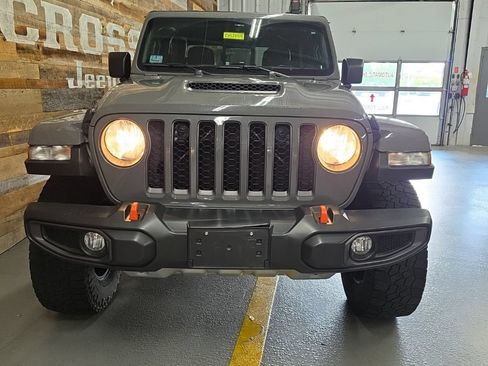 Used 2022 Jeep Gladiator Mojave w/ Cold Weather Group AWD/4WD image 3