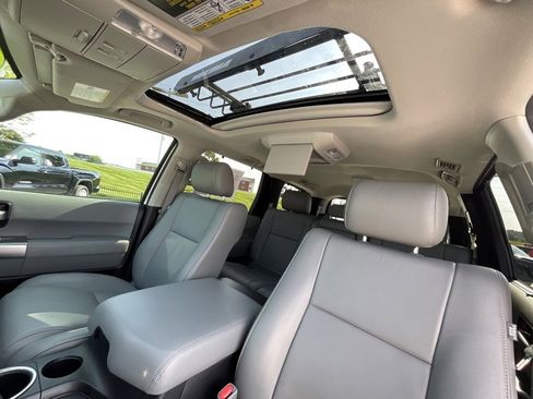 Used 2019 Toyota Sequoia Limited w/ Safety & Convenience Package image 20