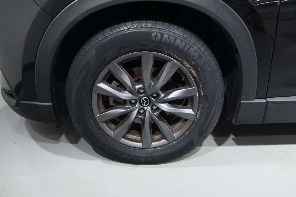 Used 2020 MAZDA CX-9 Touring w/ Touring Premium Package AWD/4WD image 16