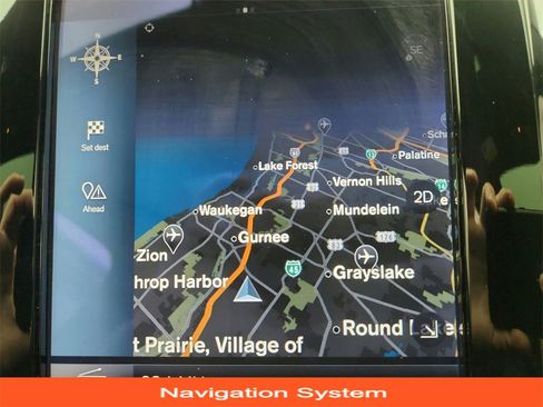 Used 2017 Volvo XC90 T6 Momentum w/ Vision Package image 17