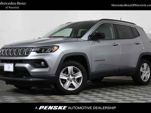 Used 2022 Jeep Compass Latitude w/ Convenience Group image 1