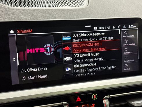 Used 2023 BMW M440i Coupe w/ M Carbon Exterior Package image 23