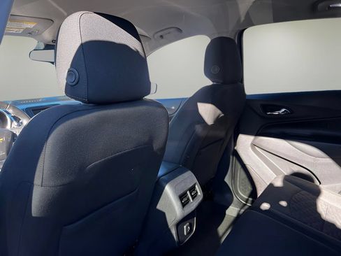 Used 2019 Chevrolet Equinox LT AWD/4WD image 17