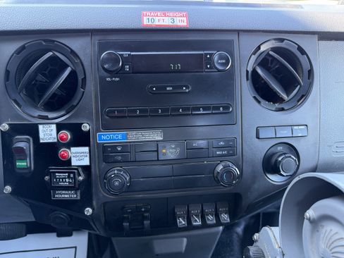 Used 2016 Ford F450 XL w/ Snow Plow Prep Package image 14