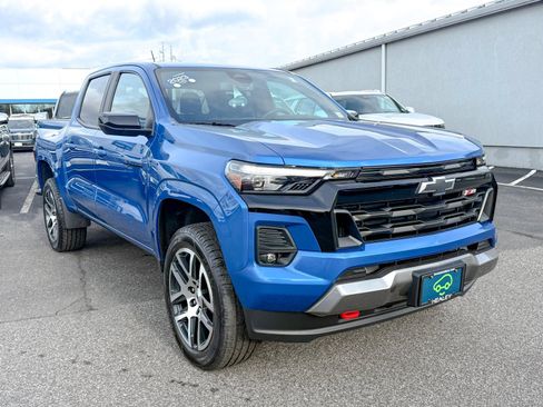 Certified 2023 Chevrolet Colorado Z71 w/ Z71 Convenience Package 2 image 1