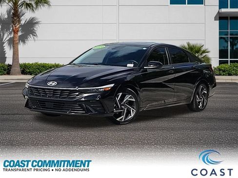 Used 2024 Hyundai Elantra SEL w/ Convenience Package FWD image 1