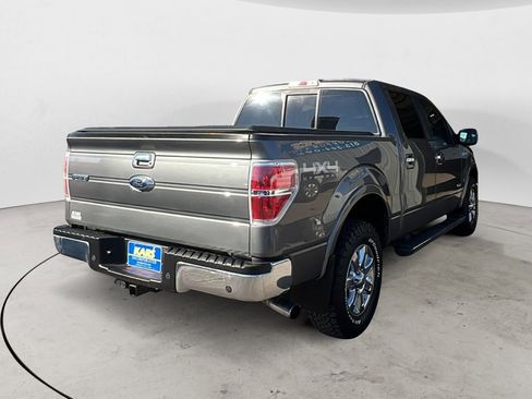 Used 2014 Ford F150 Lariat w/ Lariat Chrome Package image 6