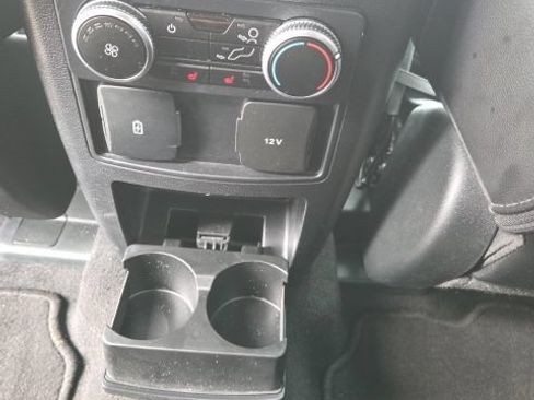 Used 2024 Ford Explorer Limited AWD/4WD image 30