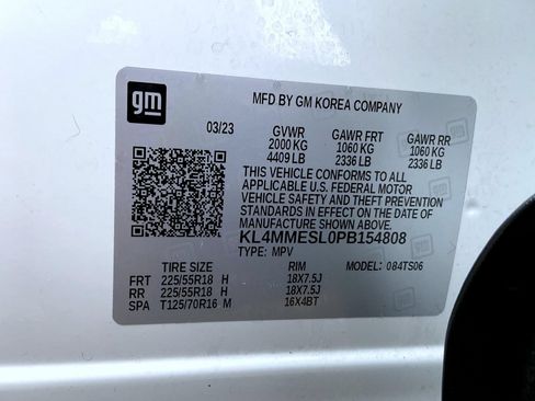 Used 2023 Buick Encore GX Select w/ Safety Package II AWD/4WD image 25