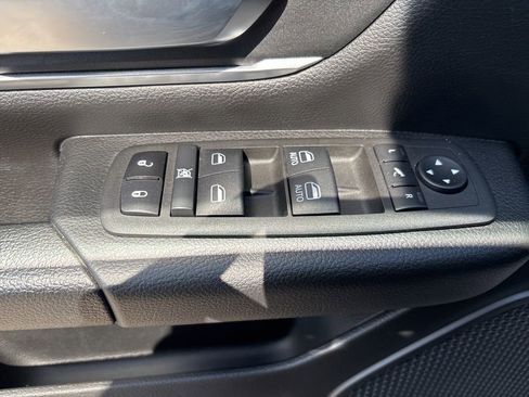 Used 2022 RAM 1500 Big Horn image 17