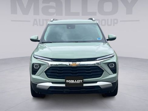 Used 2026 Chevrolet TrailBlazer LT w/ Convenience Package AWD/4WD image 8