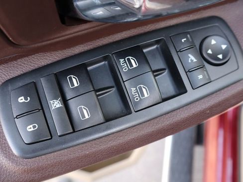 Used 2018 RAM 3500 Big Horn image 27